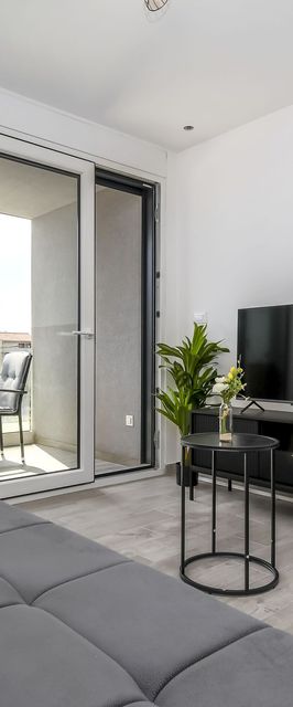 Apartments Castel L Kastel Luksic