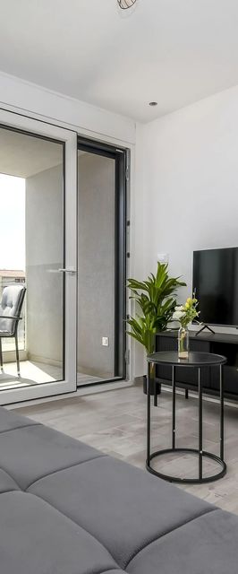 Apartments Castel L Kastel Luksic