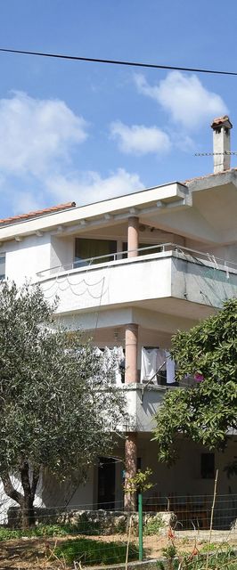 Apartments Akustik Sv. Filip i Jakov