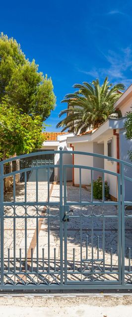 Apartments House Loncar Liznjan