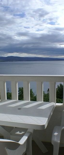 Apartmanok Parkolóhellyel Nemira, Omis - 19635 Nemira