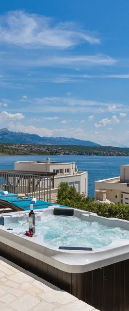 Ház Családok Részére Medencével Posedarje, Novigrad - 24091 Posedarje