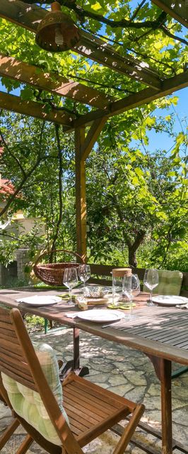 Apartmanok Parkolóhellyel Zrnovnica, Split - 24236 Žrnovnica