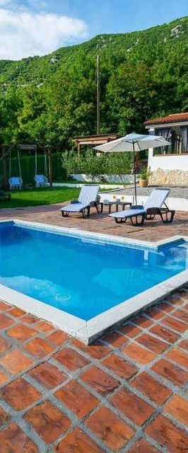 Ház Családok Részére Medencével Smrika, Kraljevica - 24407 Šmrika