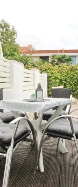 Apartmanok Parkolóhellyel Baska Krk - 24408 Baška