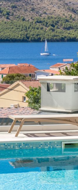 Apartmanok Medencével Seget Vranjica, Trogir - 24447 Seget Vranjica