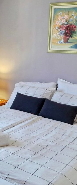 Apartmanok Parkolóhellyel Palit, Rab - 24465 Palit