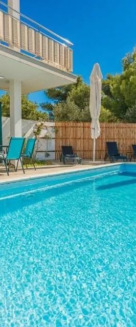 Ház Családok Részére Medencével Milna Brac - 24609