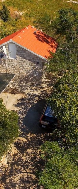 House Dingač Dingac Borak