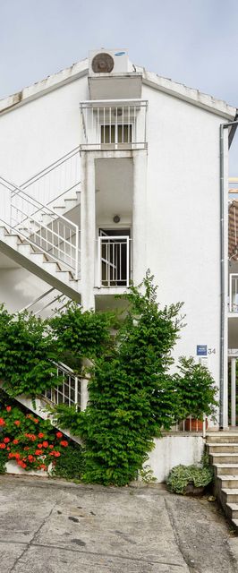 Apartments Jane Perna II