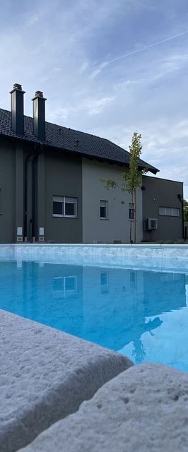 House Evermore 4 Lovinac