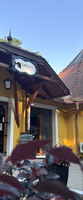 Május 1 Vendégház - Szombathely