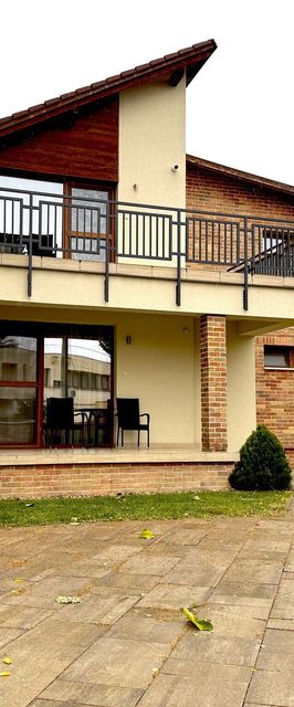 Hídfő Apartman Gyula