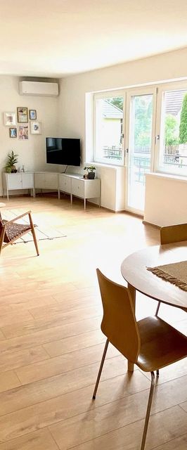 Ablakalúdra Apartmanok Aszófő