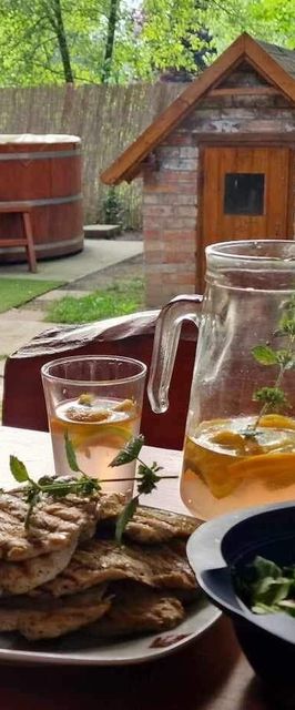 Váradi Vendégház Szanazug Doboz