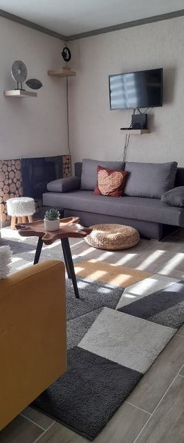 Chill and Relax Apartman Kehidakustány