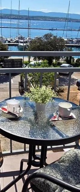 Apartmanok A Tenger Mellett Malinska Krk - 24705