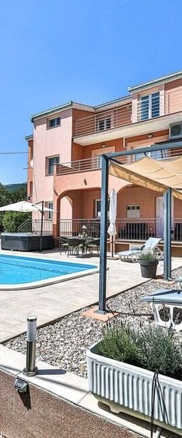 Nyaralóház Medencével Kastel Luksic, Kastela - 24815 Kaštel Lukšić