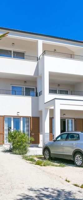 Családi Apartmanok A Tenger Mellett Duce, Omis - 24876 Duće