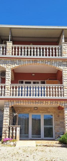 Apartmanok Parkolóhellyel Grebastica, Sibenik - 24934 Grebaštica