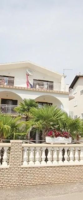 Apartmanok Parkolóhellyel Vodice - 24938