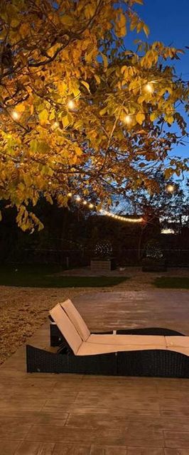 Badash Tiny Village- Tiny Houses with Heated Pool Polovragi