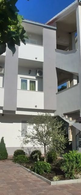 Apartments Palma Baska Voda