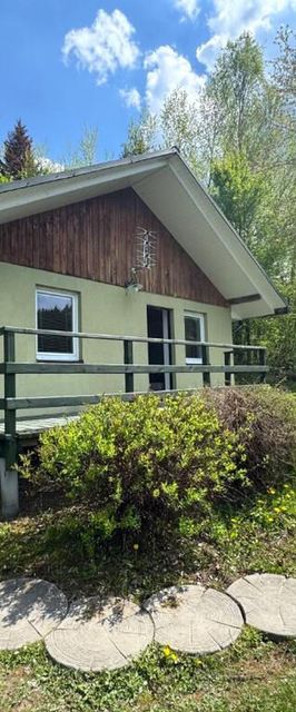 Domki przy lesie 300m od jeziora Zawóz