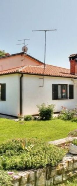 Soba za dvoje Paradinović Zambratija