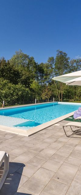 Apartments Cetri Hrasta Pićan