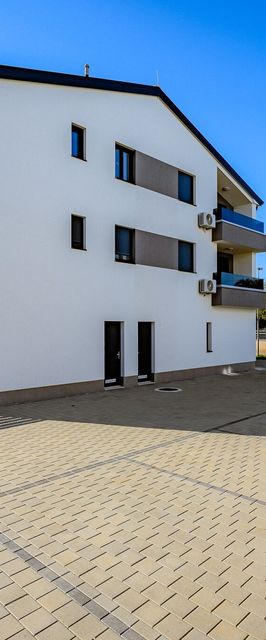 Apartman Karla Zambratija