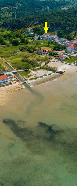 Apartment Dino Lopar