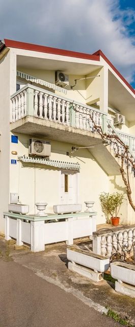 Apartments Papic Vrsi