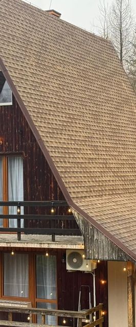 Willa Kątowa Porąbka