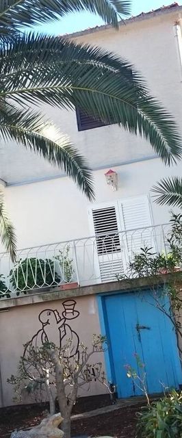 Apartment Jadris Loviste