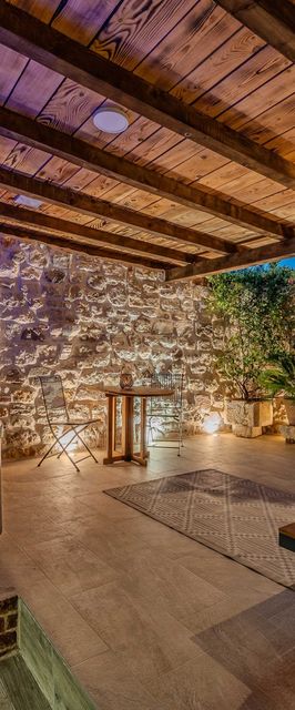 Nyaralóház Parkolóhellyel Nin, Zadar - 25006 Nin