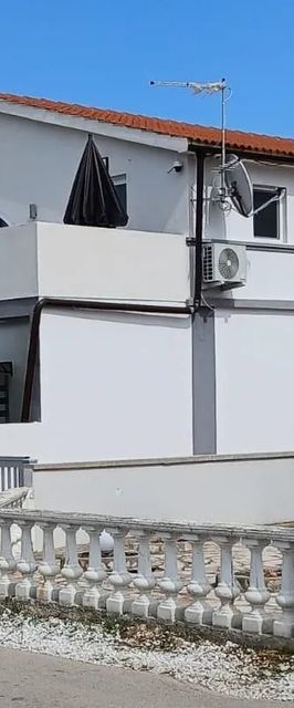 Apartmanok A Tenger Mellett Vir - 25042