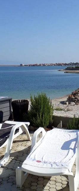 Apartmanok A Tenger Mellett Vir - 25052