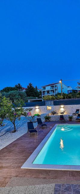 Apartman Okrug Gornji - CSC974