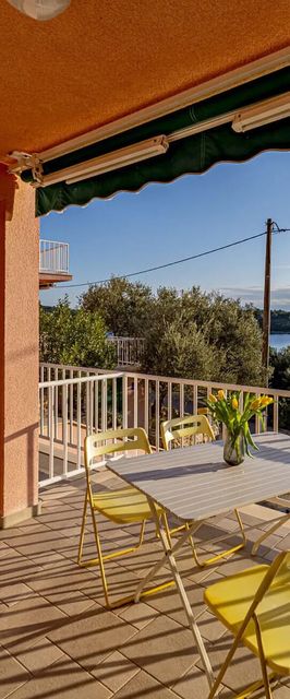 Apartman Karbuni - CDS784