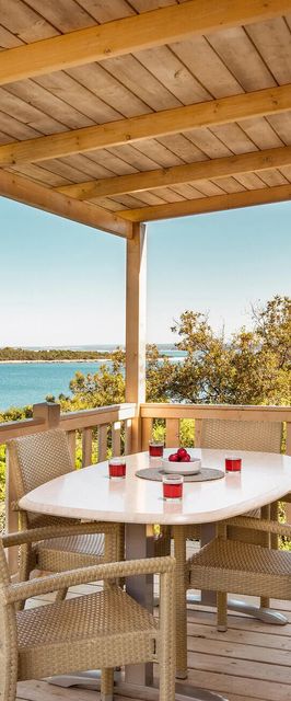 Nyaralóház Pula - CIR800