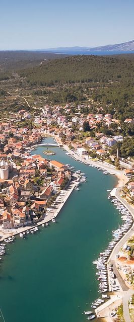 Apartman Vrboska - CDH637