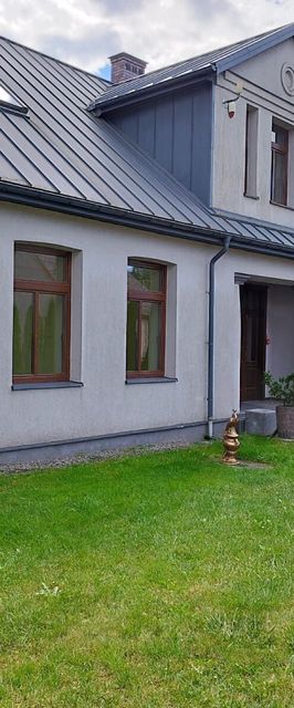 Dworek 250 m.kw. Odrowąż