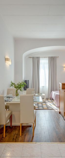 Apartment & Studio Riva Lucija Split