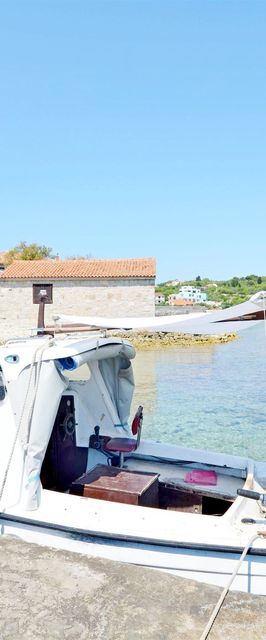 Apartments Islandbreeze Prvic Sepurine