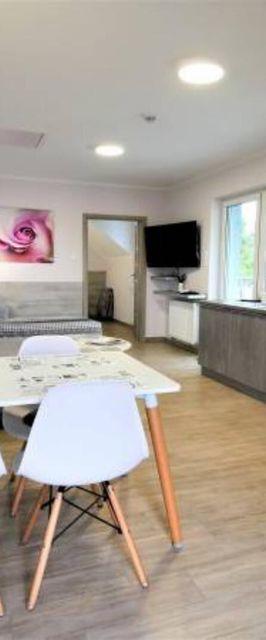 Szafir Apartamenty Apartament dwupokojowy z balkonem nr 7 Sianożęty