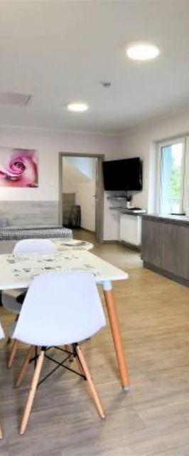 Szafir Apartamenty Apartament dwupokojowy z balkonem nr 7 Sianożęty