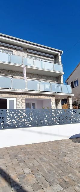 Apartments Maja Selce