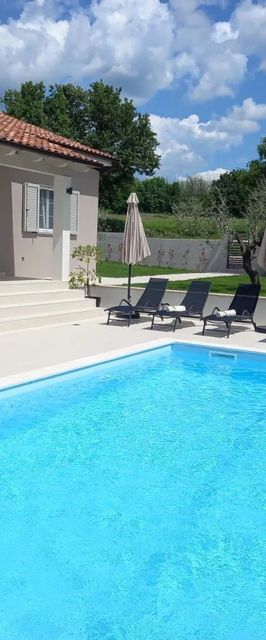 House Holiday house Milotici Tinjan