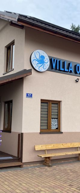 Villa Octopus Bobolin